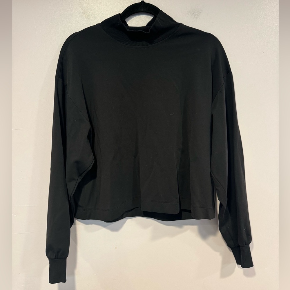 Black athleta turtleneck oversized long sleeve